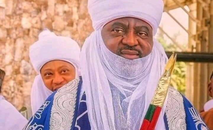 HOTUNA: Daga Jin Labarin An Yanke Wutar gidan Sarkin Kano, Aminu Ado Bayero, Wani Attajiri Ya Sayi Sabon Janareto Tare Da Man Gas Da Dama Ya Ce A Kai Masa