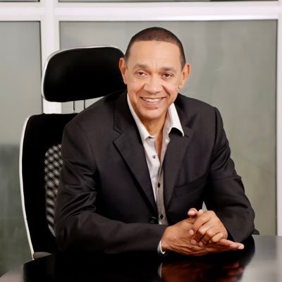 Na sadaukar da kaina a turani zuwa Duniyar wata a matsayin dan Najeriya na farko>>Sanata Ben Murray Bruce