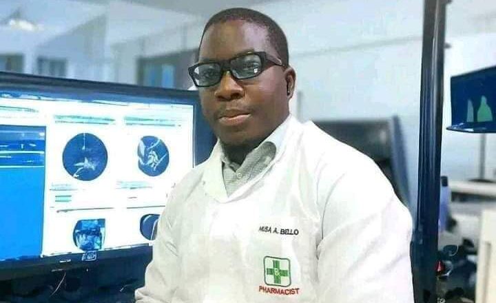 TIRKASHI: Wani likita dake Zaria ya ajiye aikin shi saboda Miniɲg din HAMSTER