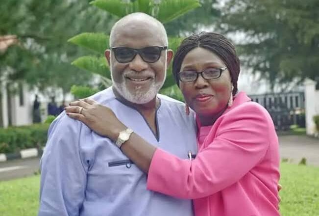 Ana neman a binciki matar marigayi tsohon gwamnan Ondo, Rotimi Akeredolu kan mutuwarsa