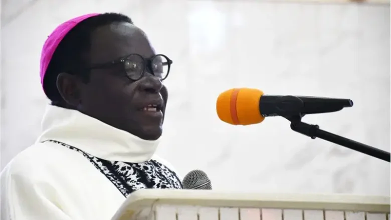 Ina goyon bayan kudirin dokar canja fasalin karba da raba Haraji a Najeriya>>Inji Bishop Kukah