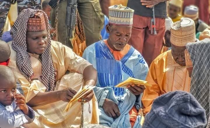 YANZU-YANZU: Mawaƙi Alhaji Dauda Kahutu Rarara ya shirya addu’o’i na musamman domin yi wa Nijeriya addu’ar kariya daga ƙasashen waje