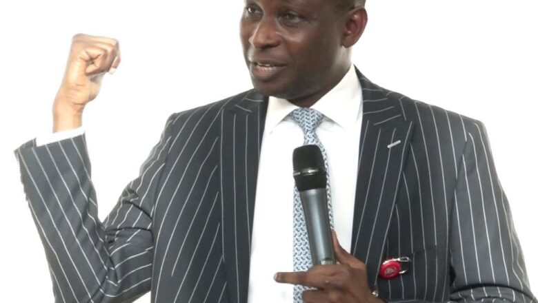 Da Mahaifiyata ta mutu, An bani Kyautar Naira Miliyan dari biyar amma naki karba dan tsare mutunci na>>Inji Shugaban EFCC