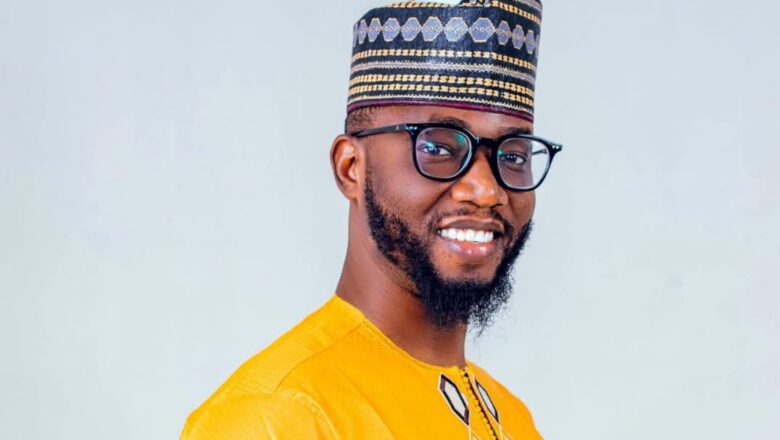 Kalli Bidiyo: A Sati Idan Na Yi Buge-Bugena Ina Samun Naira Milyan 30, Ka Gaya Min Wane Muƙami Za A Ba Ni A Gwamnati Wanda Zai Rƙe Ni, Cewar Mawaƙi Ali Jita