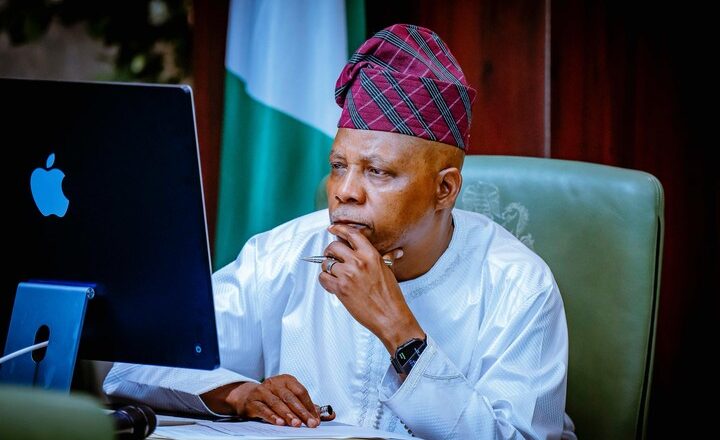 Gwamnatin tarayya ta bayyana Albashi da Alawus din mataimakin shugaban kasa, Kashim Shettima