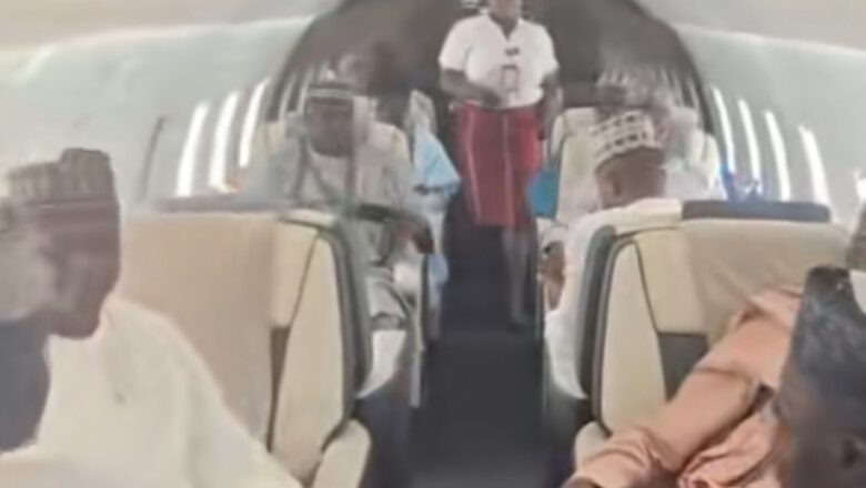 Kalli Bidiyon cikin jirgin saman da Tawagar Rarara ta tafi Maiduguri a ciki wajan daurin aurensa