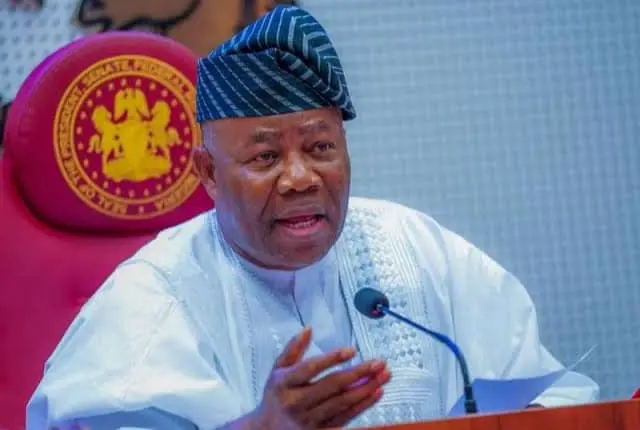 Akpabio zai jagoranci tawagar Najeriya zuwa jana’izar Fafaroma Francis