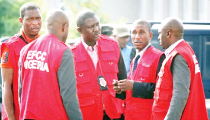 EFCC ta yi gargadin a yi hattara da fasto bayan da ya nemi a biyashi Naira Miliyan 30 dan ya rikawa koyawa mutane yanda zasu inganta rayuwarsu