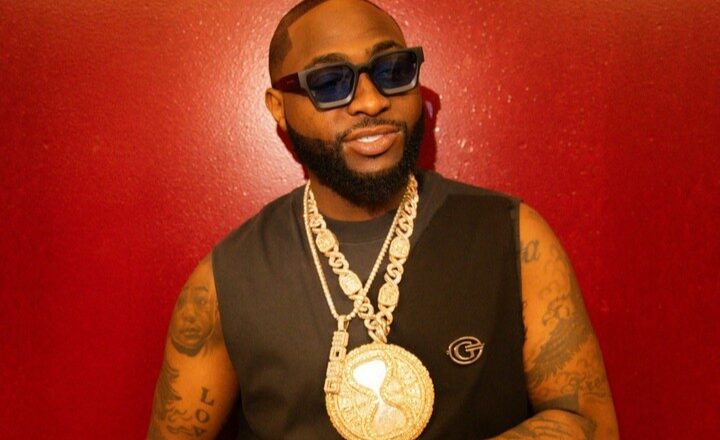 Shuwagabannin Najeriya sun fi na ko ina muni>>Inji Mawaki Davido