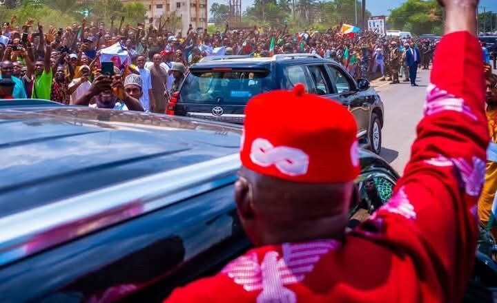 Kalli Bidiyo da Hotuna: Yanda mutanen jihar Anambra suka rika shewar cewa shugaba Tinubu kai ne babanmu bamu da baban da ya wuce ka