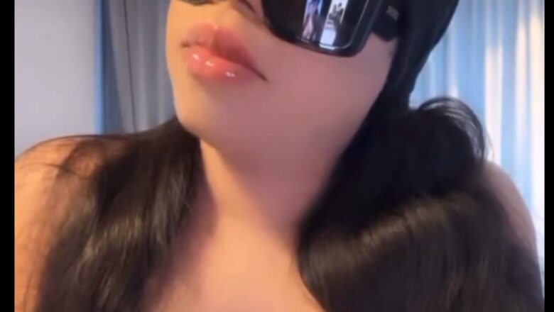 Ina godiya ga Likitocin da suka min aikin kara girman Nònùwà da mazunai>>Inji Dan Daudu, Bobrisky, kalli Sabon Hoton da ya saki da mutane ke cewa tabbas ya koma mace sak