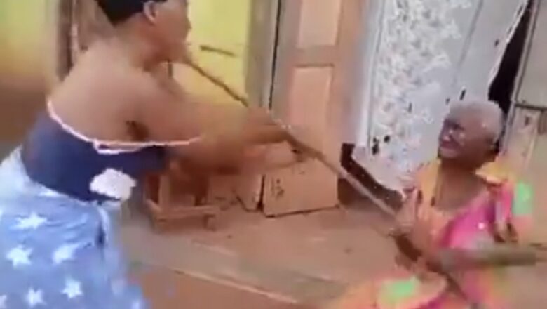 Kalli Bidiyo: Anata tsinewa wannan matar bayan da aka ga tana fada da tsohuwar da ta yi jika da ita tana dukanta