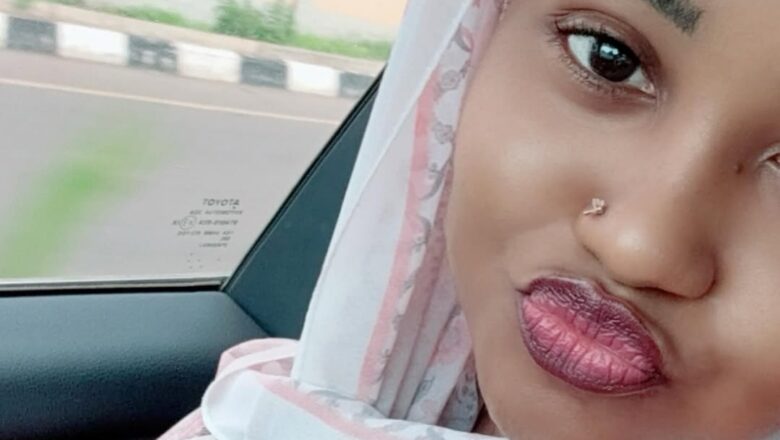 Kalli Hadiza Gabon ta sakarwa masoyanta sabbin kayatattun hotuna