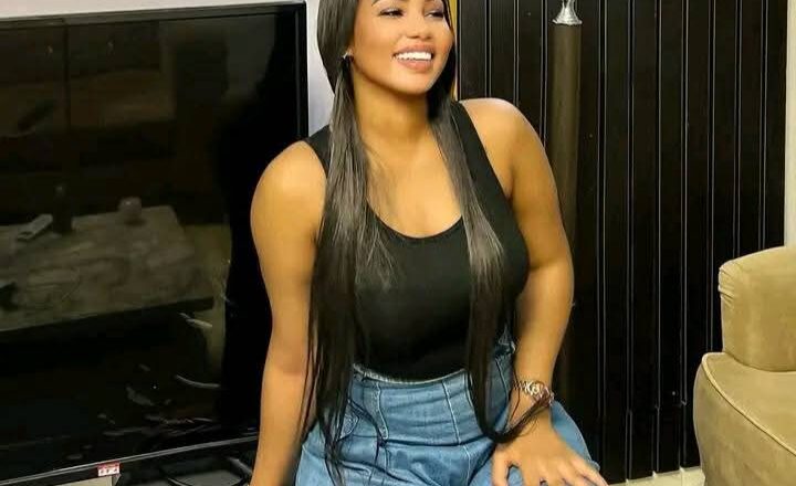 Ko ta bar Musulunci ne? Wani ya tambaya bayan ganin wadannan hotunan na Tauraruwar fina-finan Hausa, A’isha Saleh