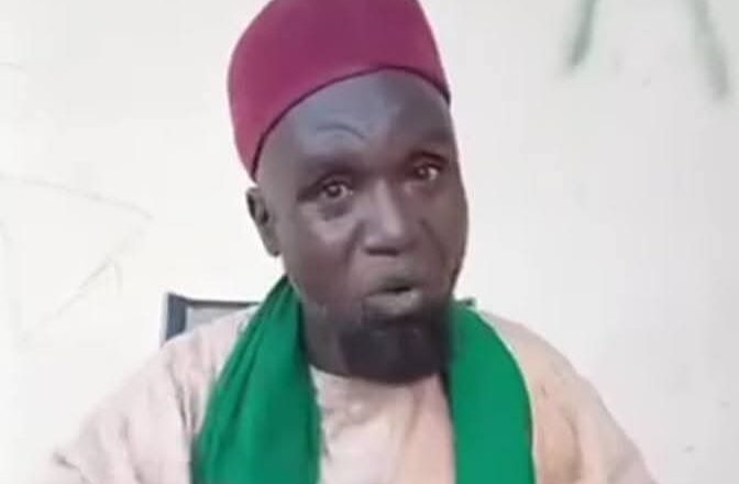 Ni Na Yì Aikì Aka Kori Ganduje Daga Shugabancin APC, Da Taĺò-Ťàĺo Ma Na So Na Mayàŕ Da Shì Aka Ba Ni Hakuri, Inji Wani Malami Dan Jihar Borno