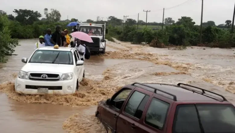 Mutanen da ambaliyar ruwa ta kàshè a Neja sun kai 200, in ji jami’ai