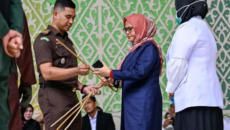 An zane wasu masoya bisa saduwa kafin aure a Indonesiya