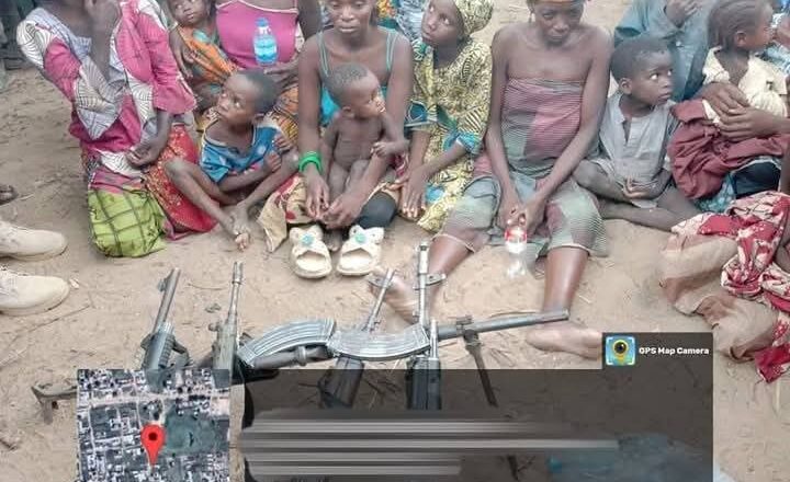 Ƴan Ta’addar Daji Sun Sako Wasu Daga Cikin Waɗanda Sukayi Garkuwa Dasu A Ɗanmusa Bayan Anyi Zaman Sulhu Jiya Asaba