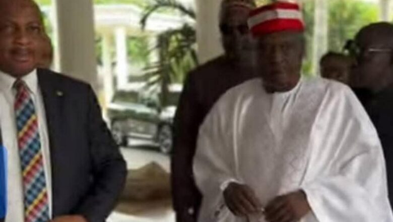 Kalli yanda Kwankwaso ya samu kyakkyawar tarba a fadar shugaban kasa a ziyarar da ya kai yau