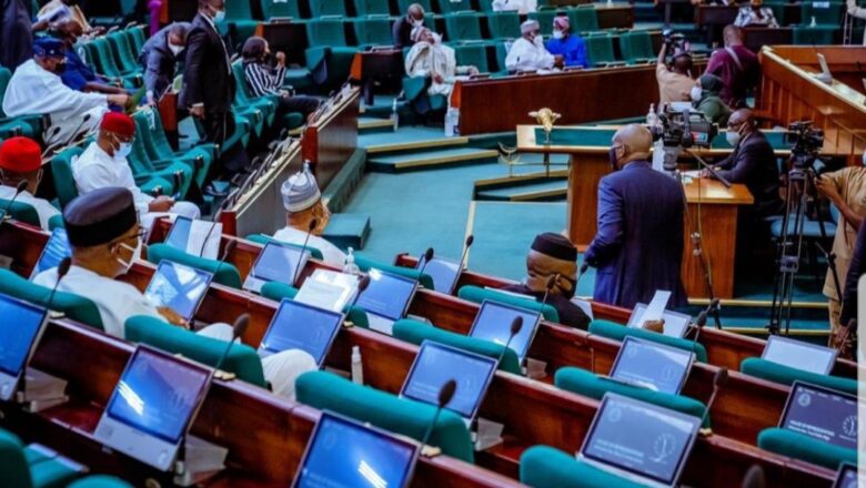 Majalisar tarayya na shirin yin sabuwar dokar da zata hana ma’aikatan Gwamnati saka ‘ya’yansu makarantar kudi da zuwa asibitin kudi