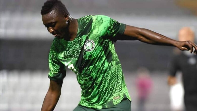 A Wasu Lokutan Yawan Roko Ne Ke Hana Wasun Mu Shiga Cikin Jama’a Idan Mun Dawo Gida Yin Hutu Daga Turai, Cewar Dan Kwallon Nijeriya, Sadiq Umar Wanda Ke Wasa A Kungiyar Valancia Dake Kasar Sifaniya