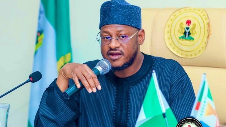 Kalli Hotuna da Duminsu Yanda Motar da su Gwamnan Katsina ta lalace bayan iftila’in fa ya fada musu