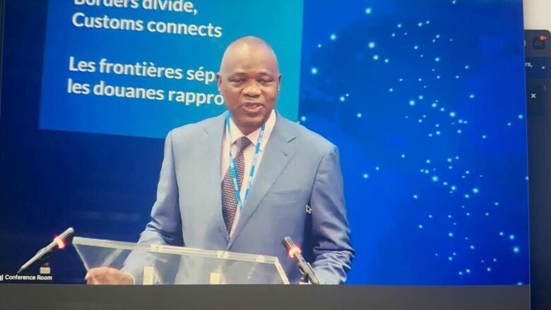 Da Duminsa: Shugaba Tinubu ya karawa shugaban Kwastam wa’adi