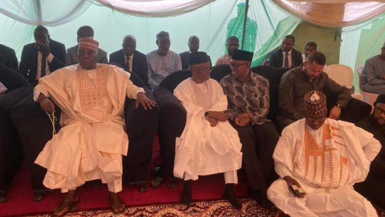 Kalli Hotuna Da Duminsu: A karshe dai Peter Obi ya je gaisuwar Buhari