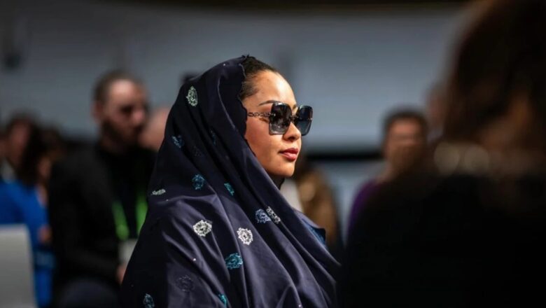 Kalli Bidiyo Da Duminsa: Yanda Sanata Natasha Akpoti ta kutsa cikin majalisar Dattijai da karfin tsiya bayan da aka hanata shiga