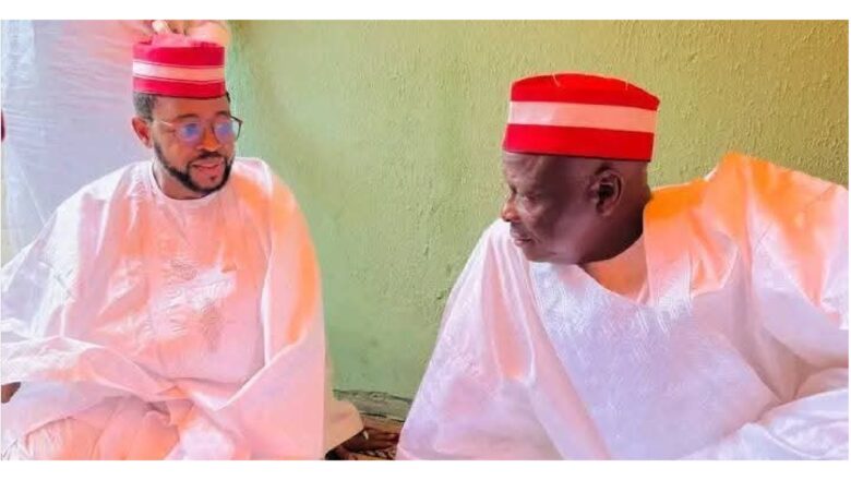 Sanata Kwankwaso Ya Kaiwa Sani Danja Ziyarar Ta’aziyyar Rasuwar Mahaifiyarsa