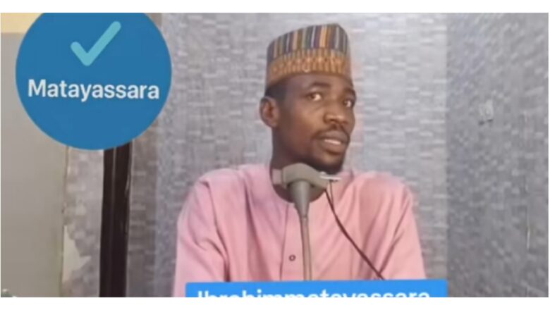 Kalli Bidiyo: Kwarkwatar da aka gani a jikin Annabi(Sallallahu Alaihi Wasallam) Ba ta datti bace, Albarka da Rahamar Manzon Allah taje zamu, amma Jahilan ‘yan Darika basu Fahimta ba>>Inji Malam Ibrahim Matayassara