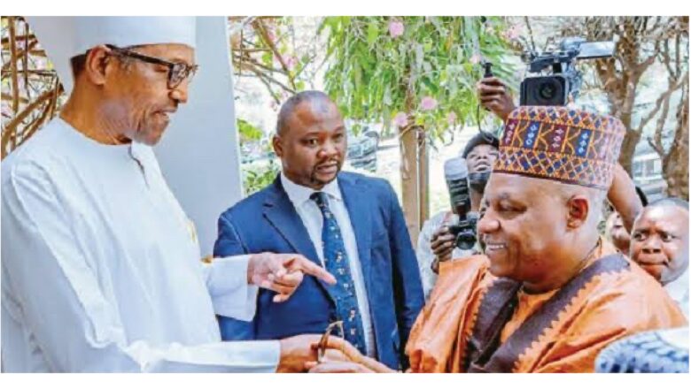 Shugaba Tinubu ya aika Kashim Shettima ya duba Buhari a Landan sannan ya gano wane hali yake ciki? Ji Halin da Kashim ya tarar da Buhari a Landan