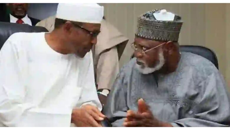 Da Duminsa: Ji yanda Tsaffin shuwagabannin Najeriya, Buhari da Abdulsalam ke can kwance a Asibitin kasar Ingila Magashiyan ba lafiya, An bayyana irin rashin lafiyar dake damun Buhari