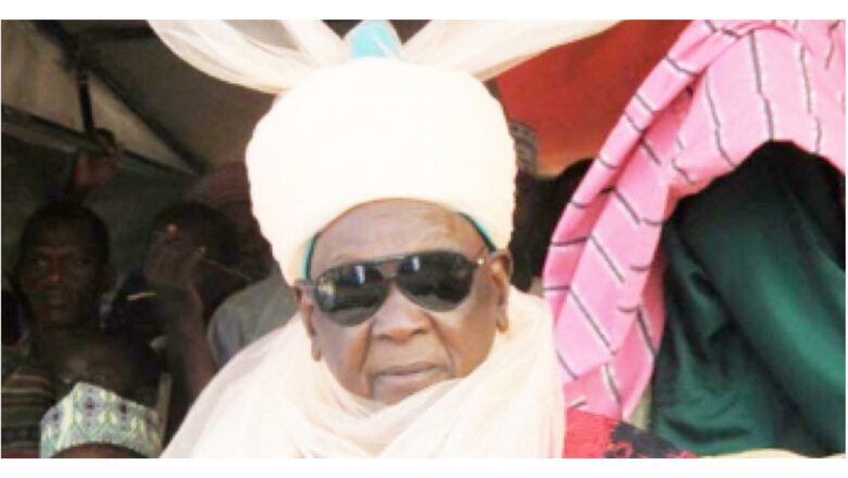 Shekaruna 97 amma ban taba ganin irin gatan da shugaba Tinubu yawa gawar shugaba Buhari ba shiyasa zamu zabeshi a 2027>>Inji Sarkin Daura