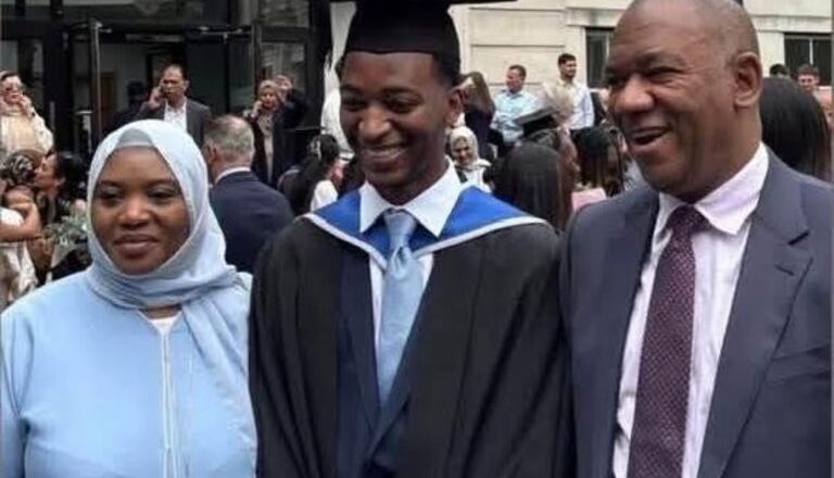 Dan Datti Baba Ahmad me jami’ar Base University dake Abuja ya kammala karatu daga jami’ar Landan, Lamarin ya jawo cece-kuce