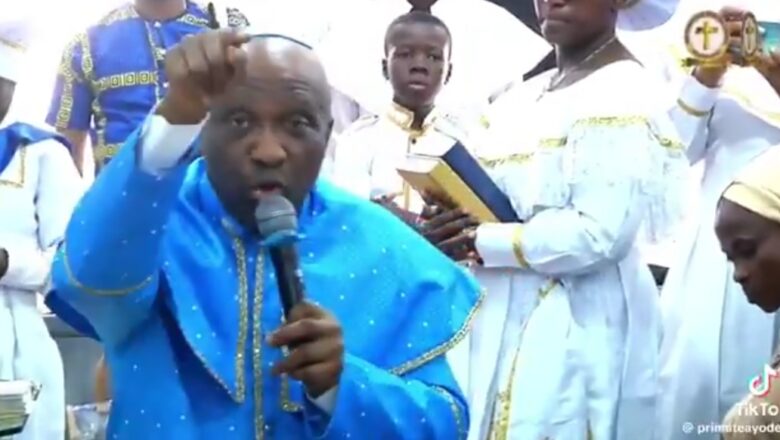 Kalli Bidiyon: Peter Obi ba zai taba zama shugaban kasa ba sai idan ya yadda ya fara zama mataimakin shugaban kasa>>inji Fasto Ayodele