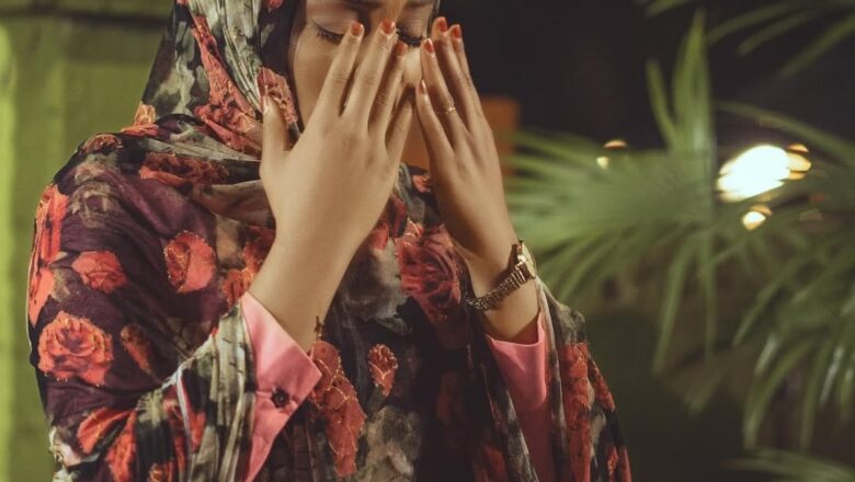 Hotuna: Kalli Yanda Rahama Sadau ta yi sujadar godiya ga Allah bayan Daura aurenta