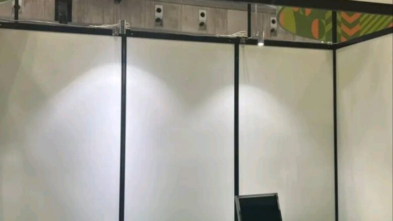 Abin Kunya: Kalli yanda aka bar Gurin da aka warewa Najeriya a taron kasashe dake gudana a Birnin Tokyo na kasar Japan ba kowa, yayin da sauran kasashen Duniya suke tsaye a wajen nasu