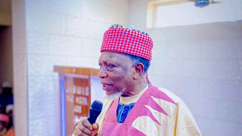 Kalli Bidiyo: ‘Yan darika an kunyata, An yi rawar Maulidi, Maulidi bashi da tushe a addini>>Inji Sheikh Sani Yahya Jingir