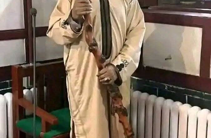 Kalli Yanda a Maulidin Bana, Sheikh Qaribu Kabara Ya kawo tsarabar Reshen Itaciyar Annabi Adamu(AS)