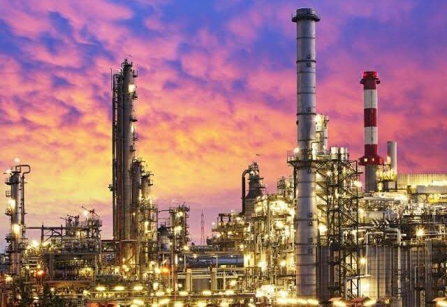 Matatar man fetur ta Dangote tasa matatun man kasashen Turai dole suna kullewa saboda kasashen Afrika sun daina sayen man su, na Dangote suke saye