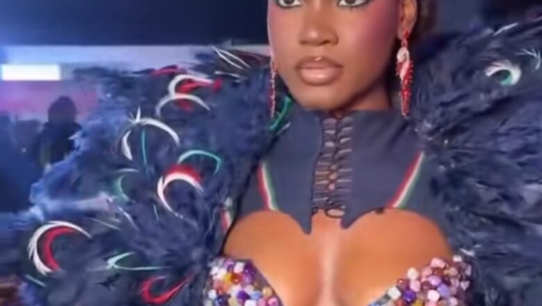 Kalli Hotuna da Bidiyo: ‘Yar Arewa, A’isha Abubakar na shan suka saboda kalar kayan data saka a wajan gasar Sarauniyar kyau ta Najeriya data shiga