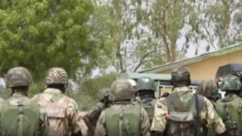 Albashin 100,000 da kudin abinci na 5,000 kullun da ake baiwa sojoji yayi kadan>>Inji Sanata Ali Ndume