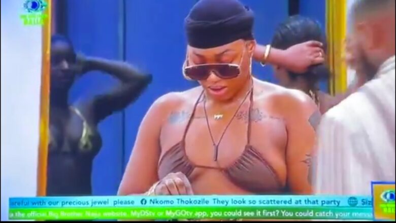 Kalli Bidiyon Sultana ta BBNaija dake ikirarin ita Musulmace daga Arewa, yanda ta, chire kayan jiqinta, ta yi Tumbur Haihuwar uwarta a tsakiyar ‘yan BBNaija din, ta sake jawo cece-kuce sosai, da yawa na cewa suna kokwanton Musuluncin ta