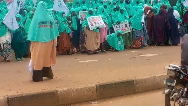 Wata Sabuwa:Magidanci a Kaduna ya saki matansa 2 saboda sun je tarbar Shugaba Tinubu