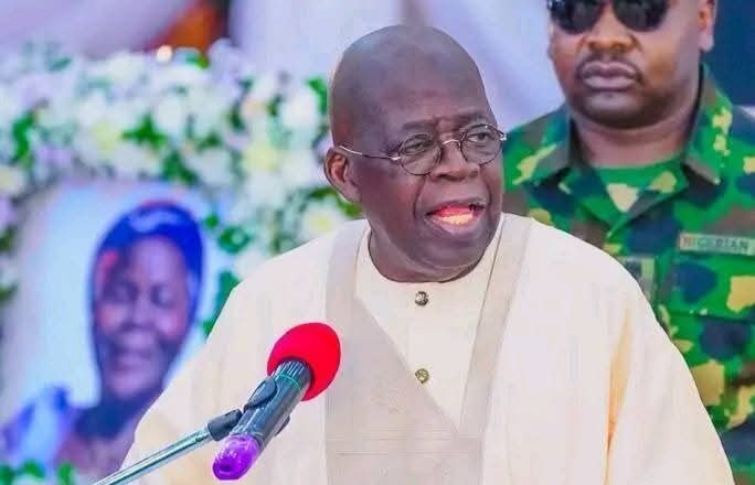 Ni gadon Musulunci na yi wajan iyayena, amma matata Fasto ce kuma ban taba ce mata ta zama Musulma ba>>Inji Shugaba Tinubu