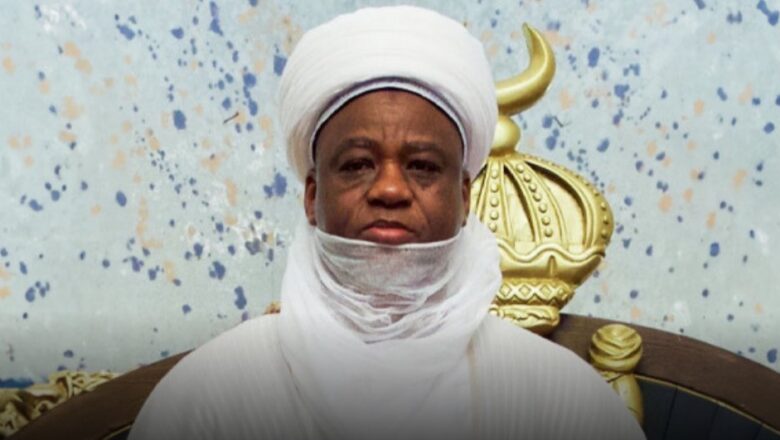Me Alfarma Sarkin Musulmi, Muhammad Sa’ad Abubakar II ya nemi Gwamnati ta yi dokar sanya ido a kafafen sadarwa saboda chin Mutuncin da ake yiwa manyan mutane yayi yawa