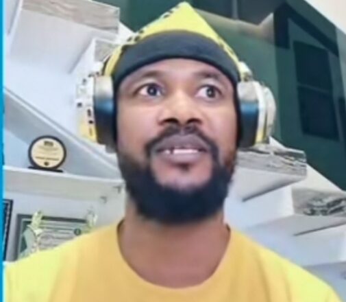 Duk da abinda nake yi ake zhaghina da zan fito ince zan yi aure mata sai na ture>>Inji Shahararren me wakar Bhatsaa>>Soja Boy