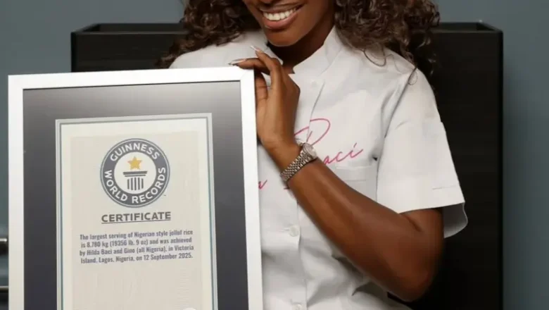 Kundin Tarihin Duniya ya baiwa ‘Yar Najeriya, Hilda Baci shaidar shiga tarihin Duniya bayan data dafa shinkafa Dafaduka a Tukunya mafi girma a Duniya