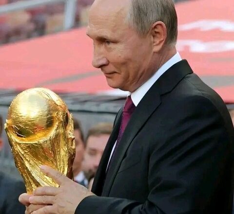 Kasar Rasha zata shiryawa kasashen da basu kai ga gasar cin kofin Duniya ba wasan cin kofi na musamman wanda shima ta sama mai sunan Kofin Duniya